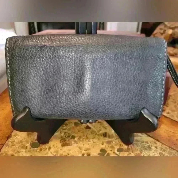 Chloé snap wallet in EUC - Picture 2 of 7